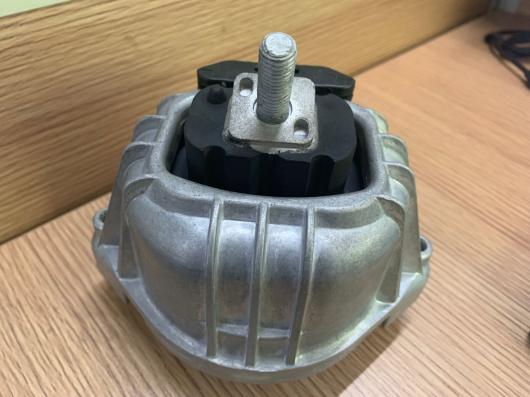 車部品 エンジン マウント 左/右 適用: 2006-2013 BMW E88 E82 E90 E91 E92 E93 E84 X1 E89 Z4 モジュール AL-EE-2217 AL Car parts｜オートパーツエージェンシー2号店 14,945円