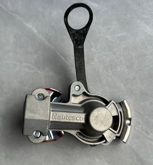日野 カップリング バルブ トレーラー S4697 - 01140 S469701140 ブランド パーツ ナブテスコ AL-SS-3602 AL Car parts
