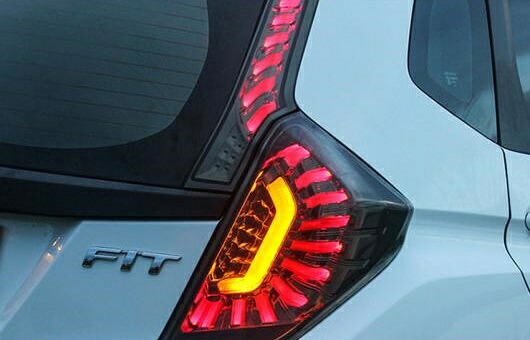 テール ランプ 適用: ホンダ フィット ライト 2014 LED リア DRL + ブレーキ パーク シグナル ストップ レッド AL-HH-0204 Car parts
