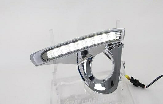 適用: トヨタ クラウン 2012-2014 LED DRL フォグ ランプ デイタイムランニングライト 高光度 ガイド AL-HH-0482 Car parts