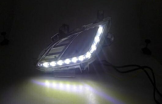 適用: ヒュンダイ/現代/HYUNDAI アバンテ LED フォグ ランプ デイタイムランニングライト B スタイル 高光度 ガイド DRL AL-HH-0526 Car parts