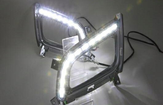 適用: 起亜 K5 LED DRL フォグ ランプ デイタイムランニングライト 高光度 ガイド メッキ スタイル AL-HH-0646 Car parts｜オートパーツエージェンシー2号店