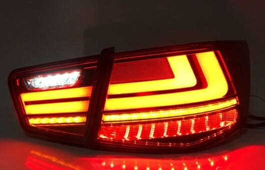 適用: 起亜 フォルテ LED テールライト 2009-2013 テール ライト リア ランプ DRL + ブレーキ パーク シグナル ダイナミック ターン レッド AL-HH-1271 Car parts 78,733円