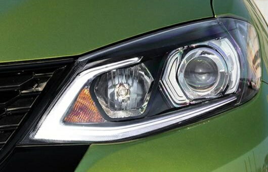 適用: 日産 ティーダ ヘッドライト 2016 2017 LED ヘッドランプ DRL プロジェクター H7 HID 4300K ホワイト イエロー～8000K ホワイト ブルー 35W・55W AL-HH-1338 Car parts