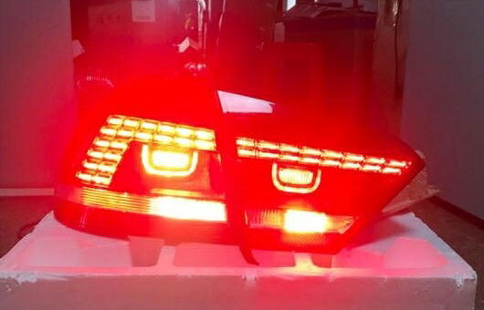 適用: VW フォルクスワーゲン/VOLKSWAGEN US パサート B7 テールライト 2012 2013 2014 2015 LED リア ランプ DRL + ターンシグナル ブレーキ リバース レッド AL-HH-1355 Car parts 86,383円