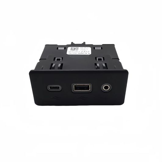 自動車 アクセサリー 適用: 車両 USB ポート アダプタ 13529865 35283665 13512372 84260037 40GF SR-CC-0373 Car parts