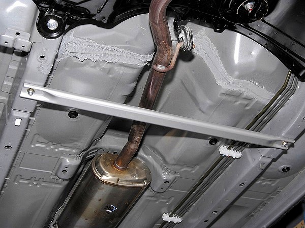 D-SPORT/Dスポーツ フロアフレームバー 2ポイント2マウント ダイハツ タント Exe L455S FF 2009年12月～ Floor frame bar 11,762円