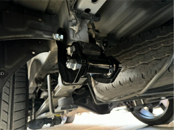 楽天市場】ハイエース 200系 ワイドボディ コンフォートシャックル EX