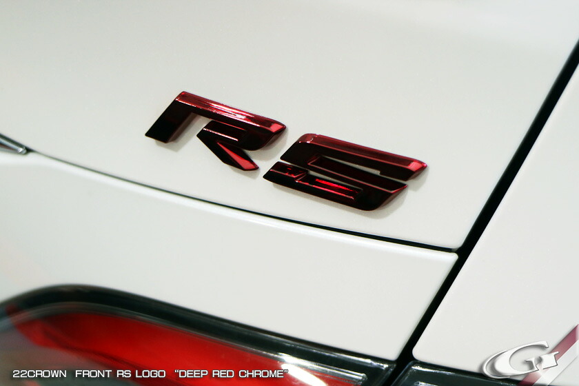 グラージオクラウンハイブリッド AZSH20 RS (2018/6～2022/8) エンブレム「RS」ロゴ リア用 ゴールドクローム｜オートパーツ ダイレクト