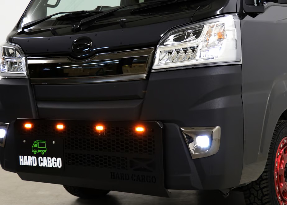 当社塗装品 ハードカーゴHARD CARGO ハイゼット/ハイゼットジャンボ S500P/S510P 前期(～2021/12/20) LEDスキッドグリル LEDスモークアンバー｜オートパーツ ダイレクト 50,698円