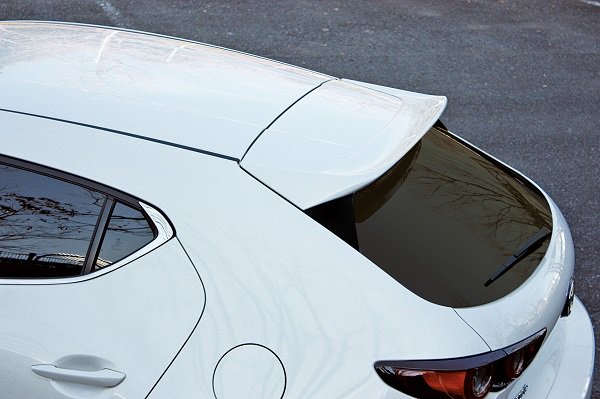 ガレージベリー MAZDA3 BPFP リアルーフスポイラー ウレタン製