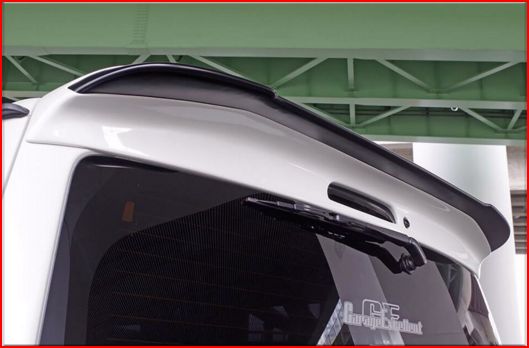 当社塗装品 SADカスタムハイエース 200系 8型 標準ボディ STINGER リアウイング|オートパーツ ダイレクト