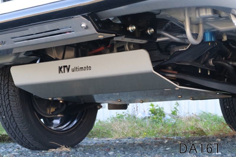 当社塗装品 GTカープロデュースキャリイ DA16T 4WD サスペンションメンバーガード｜オートパーツ ダイレクト