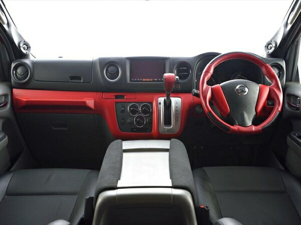 ボディラインNV350キャラバン E26 標準ボディ (～2021/10) ダッシュパネル 赤シボ 自動ブレーキ有り車用｜オートパーツ ダイレクト
