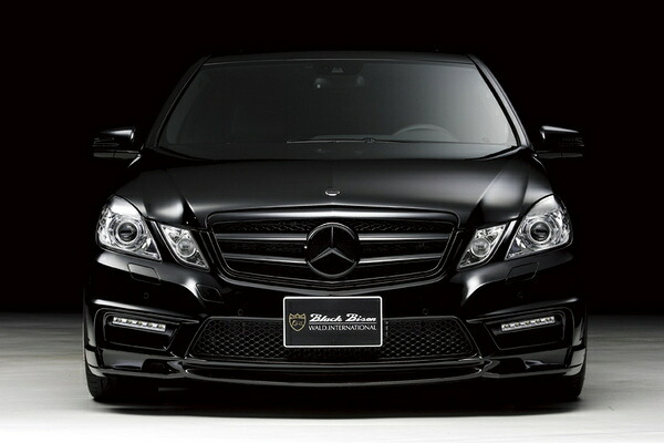 ヴァルドBENZ E W212 Sports Line Black Bision Edition (09~) フロントバンパー Ver.LED|オートパーツ ダイレクト