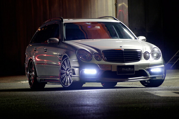 ヴァルドBENZ E W211 Wagon Sports Line Black Bison Edition (～06y/07y～) フロントバンパー Ver.LED｜オートパーツ ダイレクト