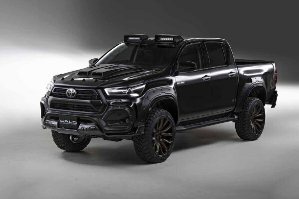 ヴァルドハイラックス GUN125 後期 SPORTS LINE BLACK BISON EDITION 3Pキット (F/R/OF)｜オートパーツ ダイレクト