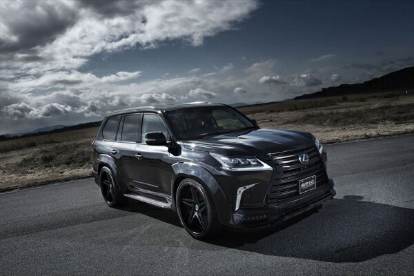 エイムゲインLEXUS LX570 URJ201 純VIP EXE パーフェクトボディーキット (リアハーフスポイラー タイプ1)｜オートパーツ ダイレクト