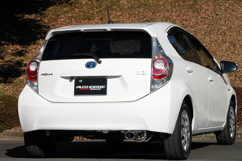 フジツボ フジツボ FUJITSUBO マフラー A-E アクア NHP10 1.5 2WD (H24.8～) (H24.08～H29.06 DAA-NHP10 1NZ-FXE) G S L グレード共通 96×65mmラウンドスラッシュスクエア 20°