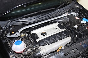 オクヤマVW ポロ GTI 9NBJX ストラットタワーバー フロント タイプ1 アルミ製｜オートパーツ ダイレクト 41,899円