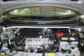 オクヤマ ノート E12 メダリスト用 ストラットタワーバー フロント タイプ1 アルミ製