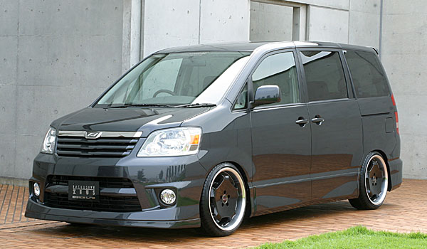 エムズスピード (ゼウス) ノア GRACE LINE フロントハーフスポイラー 042塗装済 NOAH (AZR) S grade 前期 2001/11 - 2004/7