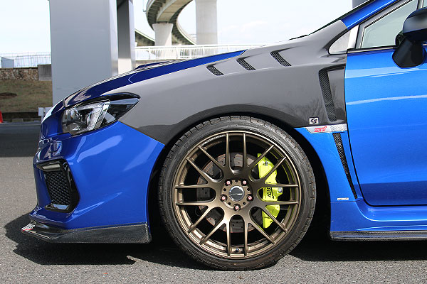 WRX STI フェンダーシュラウド　カーボン　VAB VAG シュラウド スバル WRX STI S4 VAB VAG レヴォーグ 2014年