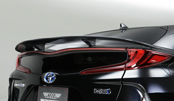 デザインワークス プリウスPHV ZVW52 カーボンリアウイング