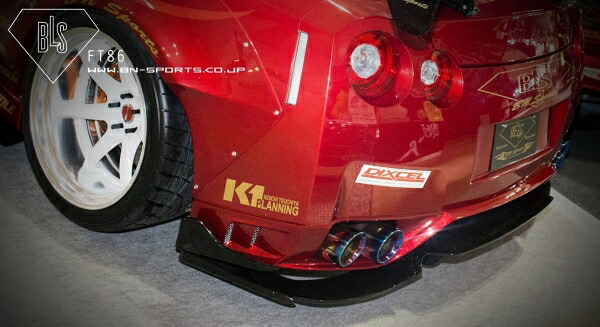ビーエヌ スポーツGT-R35 BLS リアハーフ ＆ フィン｜オートパーツ ダイレクト