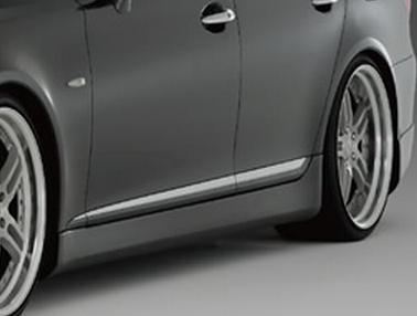 フォルツァートLEXUS LS USF4＃ LS460 前期 ハーフタイプ サイドステップ FRP製｜オートパーツ ダイレクト