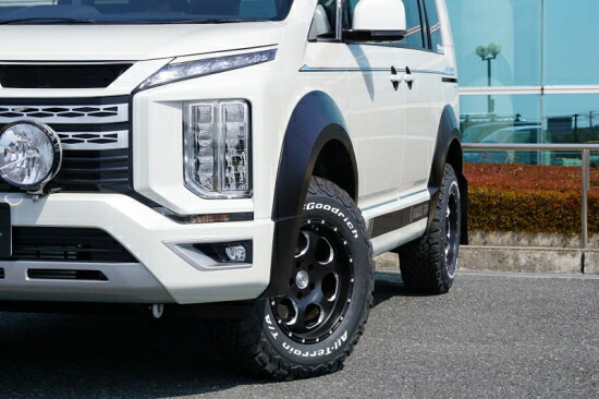 ロードハウス デリカ D5 後期 CV1W KADDIS AR4オーバーフェンダー ふちゴムカラー ブラック