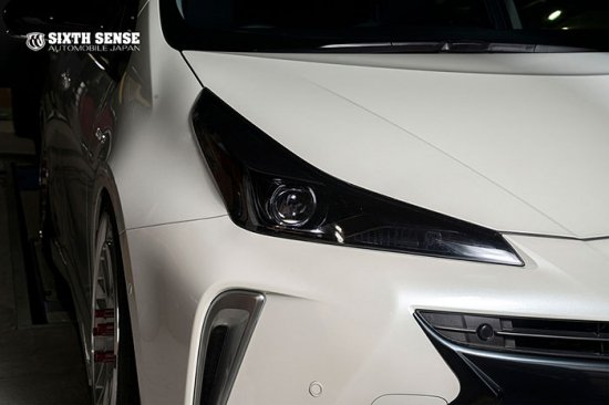 50プリウス後期 シックスセンス　ヘッドライトカバー(スモーク) 楽天市場】シックスセンスプリウス 50 後期 ヘッドライトカバー 左右