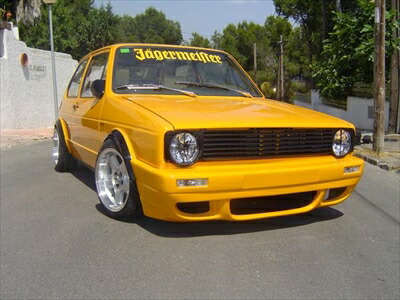 VW GOLF1 Front Grille