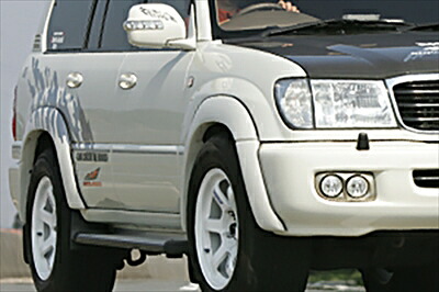 30mmワイド オーバーフェンダー ランドクルーザー 100 VXリミテッド 前期 ノーマルバンパー用 塗装済み｜Autostyle