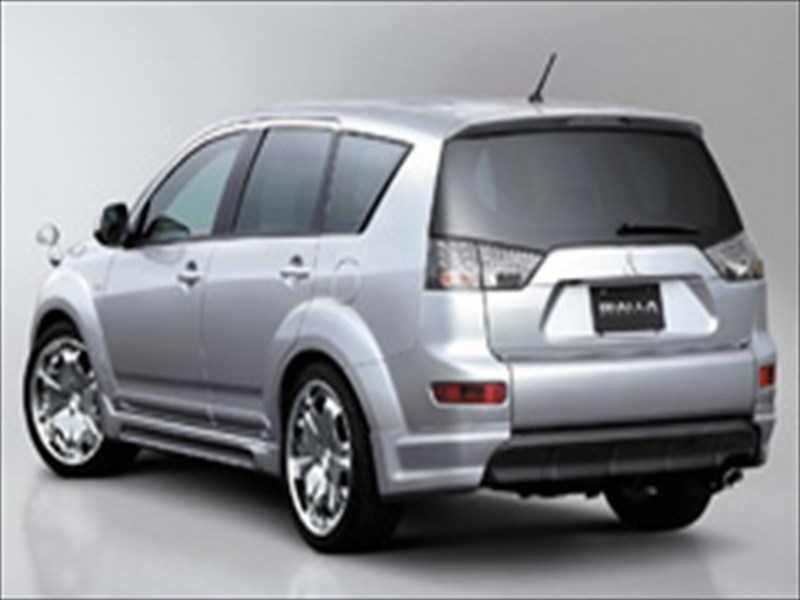 CW5W OUTLANDER SPORTIVO REAR SPATS前期用 塗装済み|Autostyle