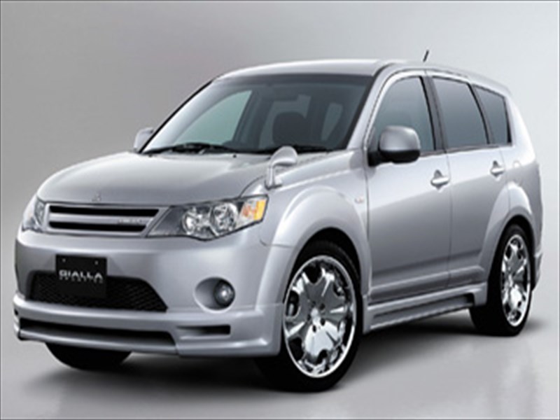 CW5W OUTLANDER SPORTIVO SIDE SILL 塗装取付込｜Autostyle