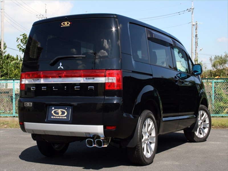 デリカ Ｄ：５ ＤＢＡ-ＣＶ5W 4WD Vertex Titan 右ダブル スクエア 取付込