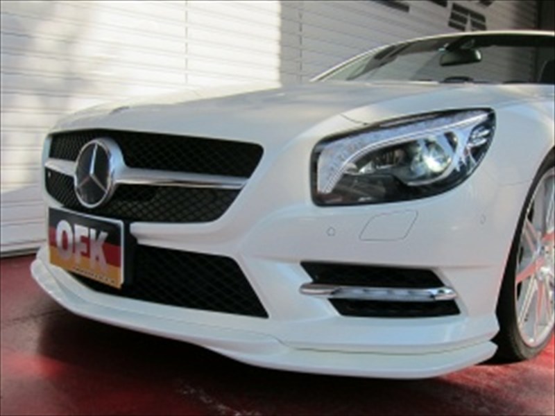BENZ SL550 R231 スポーツパッケージGOD HAND フロントリップ ブラックカーボン製 塗装済 (クリアコーティング)