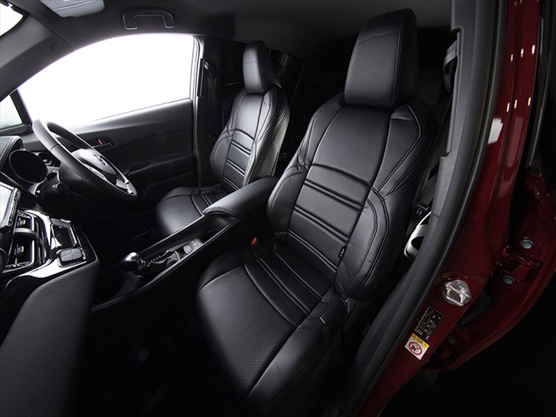 ZYX10 C-HR ハイブリッド EXCLUSIVE-LINE シートカバー ボーダーデザイン ブラック×ブラック