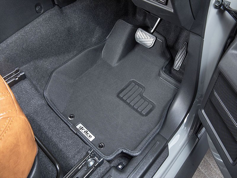 JB74W ジムニーシエラ 3D フロアマット 運転席/助手席 セット|Autostyle