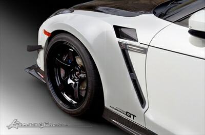 R35 GT-R フロントワイドフェンダー 年式：10/11～用 ：専用LEDウインカー オレンジ付