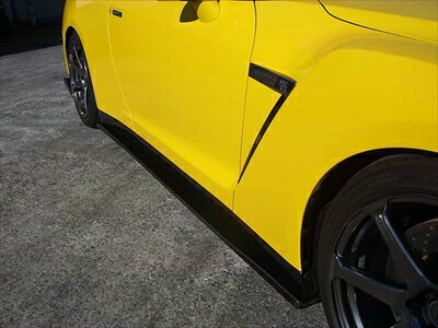 GT-R R35 JUNカーボンサイドディフューザー クリア塗装済み