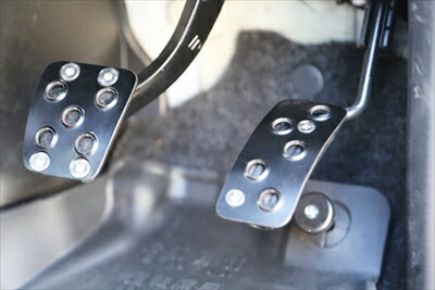 楽天市場】インテリアビレットペダル ハイエース 200系 1型 2型 3型 4