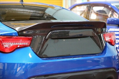 BRZ ZC6 ダックテールカーボントランク 取付込