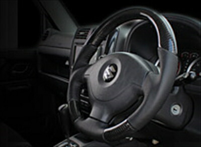 REAL/レアルステアリング JIMNY(JB23W-5型以降）2004年10月～ ・JIMNY SIERRA(JB43W-4型以降）2004年10月～ プラチナブラックカ－ボン