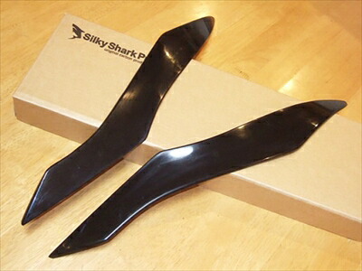 送料無料 クラウン GRS200系 アスリート/ロイヤル アイライン タイプ1 綾織りブラックカーボン製 クリア塗装済 クラウンアスリート GRS200系 アイライン