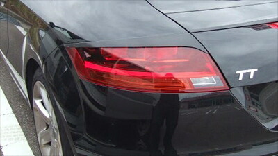 Audi TT 8J テールレンズガーニッシュ TYPE1 綾織りブラックカーボン クリア塗装済