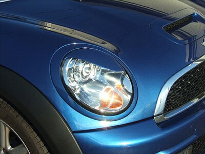 MINI R56系 アイライン Type1 FRP製 黒ゲルコート仕上げ 塗装済み