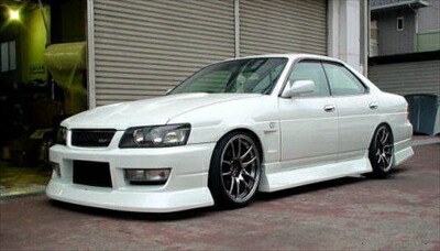 LAUREL C35 SHADOW CLUB-S 3ピース キット 塗装済み｜Autostyle