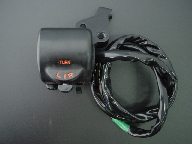 BRC ビーアールシー 純正左ハンドル切替スイッチ CB400FOUR 20,350円